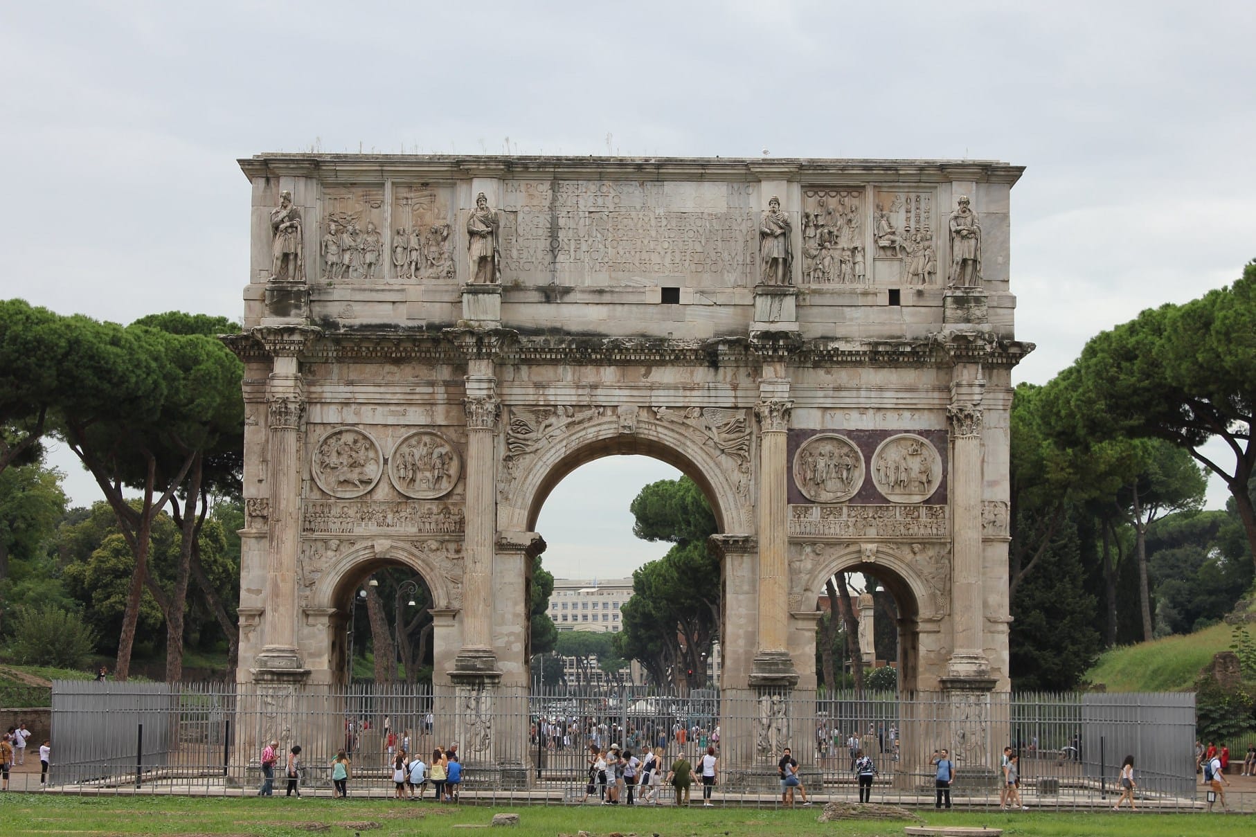 why visiting Colosseum Arch of constantine