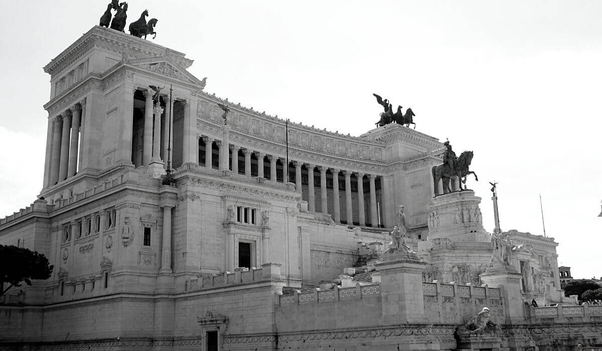 piazza_venezia_history The history of Piazza Venezia