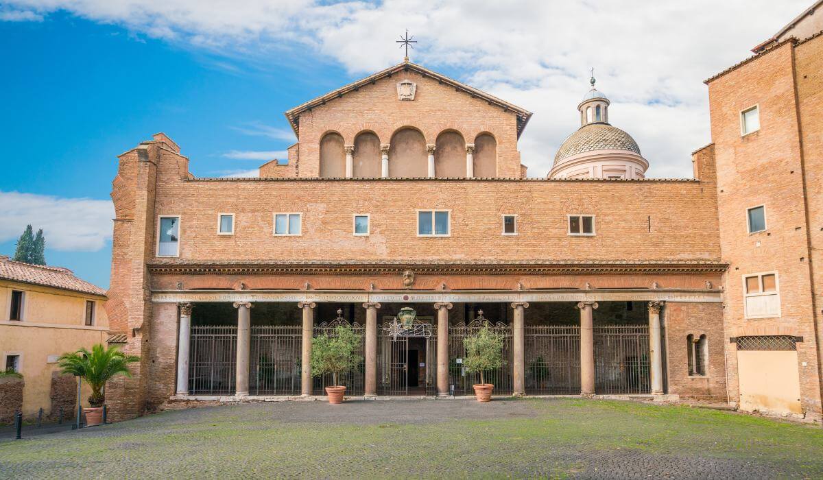 basilica_saints_john_paul Basilica Saints John and Paul in Rome
