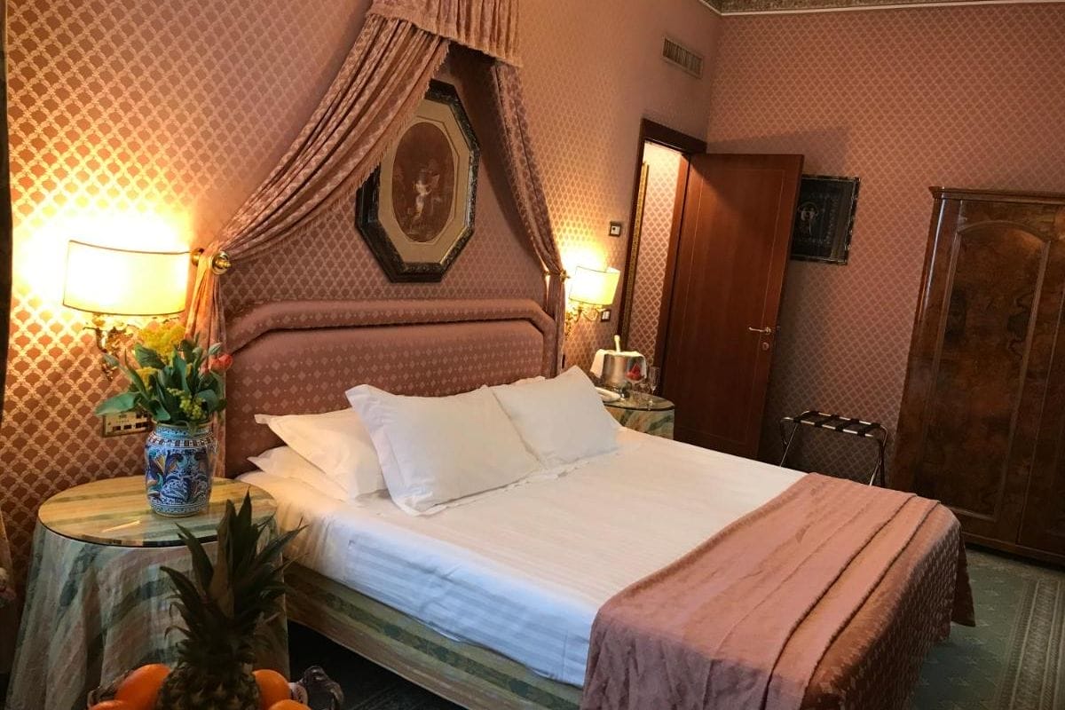 Hotel Mecenate Palace Rome