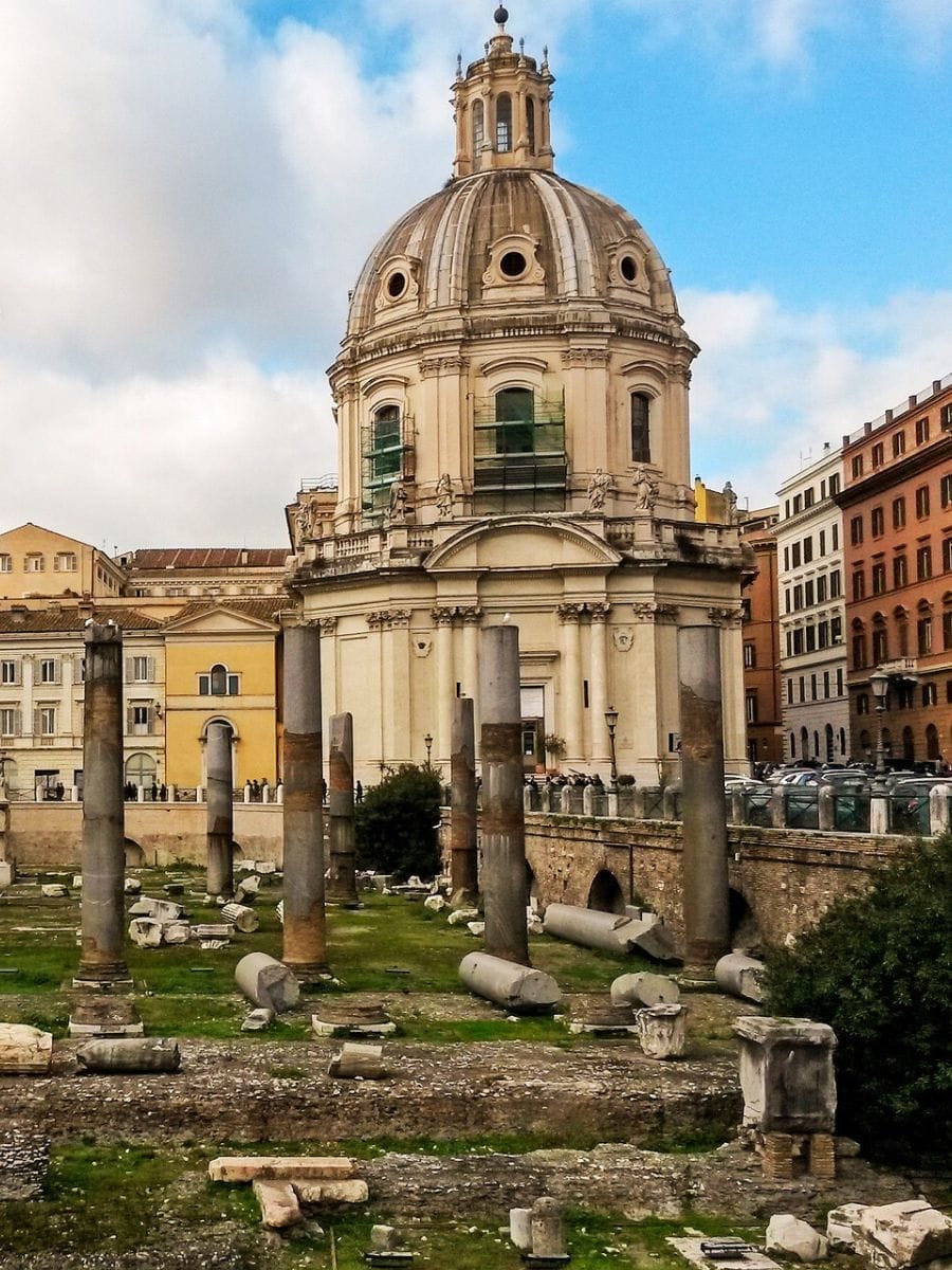 architecture Basilica Ulpia in Rome